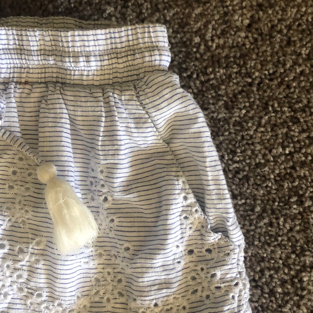 Beach shorts - Picture 3 of 4